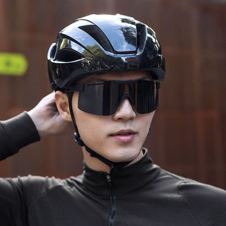 Santic YZ Cycling Helmet With Tail Light
